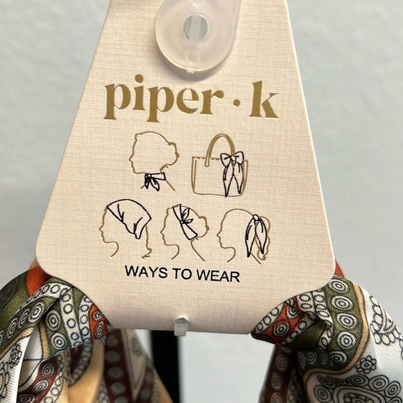 Piper K | Paisley Hobo Style Scarf - Picture 2 of 5